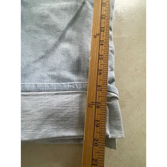 Chicos Platinum Womens Size 2 Crop Jeans Light Wash Embroidered Pockets Stretch - Picture 11 of 12